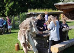 Børn ved shelter